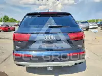 2017 Audi Q7 photo