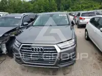 2017 Audi Q7 photo