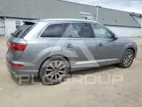 2017 Audi Q7 photo