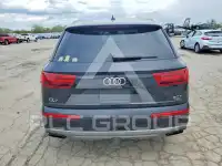 2017 Audi Q7 фото