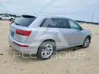 2017 Audi Q7 фото