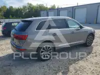 2017 Audi Q7 фото