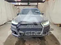 2017 Audi Q7 photo