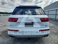 2017 Audi Q7 photo