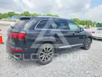 2017 Audi Q7 photo