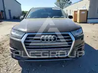 2017 Audi Q7 photo