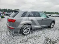 2017 Audi Q7 photo