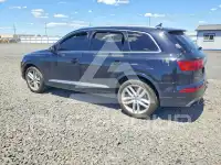 2017 Audi Q7 photo