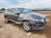 2017 Audi Q7 photo