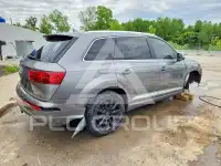 2017 Audi Q7 фото