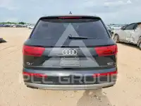 2017 Audi Q7 photo
