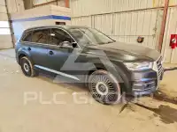 2017 Audi Q7 photo