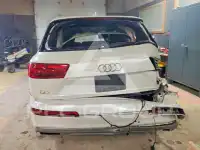 2017 Audi Q7 photo