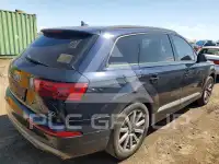 2017 Audi Q7 photo