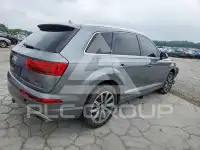 2017 Audi Q7 photo