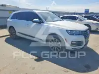 2017 Audi Q7 фото