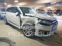 2017 Audi Q7 photo