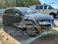 2017 Audi Q7 photo