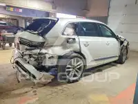 2017 Audi Q7 photo
