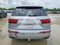 2017 Audi Q7 photo