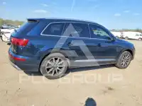 2017 Audi Q7 photo