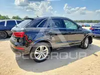 2017 Audi Q3 фото