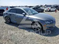 2017 Audi A4 photo