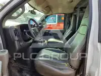 2017 Chevrolet Express фото