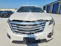 2017 Cadillac XT5 photo