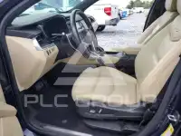 2017 Cadillac XT5 photo
