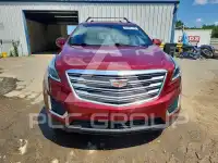 2017 Cadillac XT5 photo