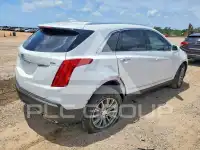 2017 Cadillac XT5 photo