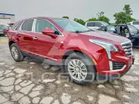 2017 Cadillac XT5 photo