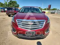 2017 Cadillac XT5 photo