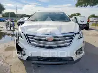 2017 Cadillac XT5 фото