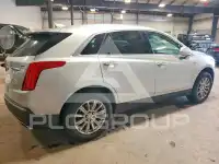 2017 Cadillac XT5 photo