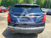 2017 Cadillac XT5 photo