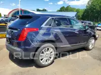 2017 Cadillac XT5 photo