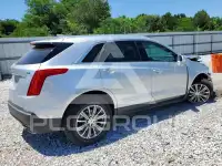 2017 Cadillac XT5 photo