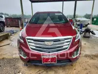 2017 Cadillac XT5 photo