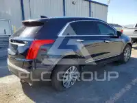 2017 Cadillac XT5 photo