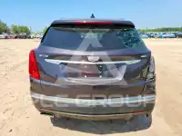2017 Cadillac XT5 photo