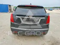 2017 Cadillac XT5 photo