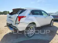 2017 Cadillac XT5 photo