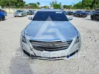 2017 Cadillac CT6 photo