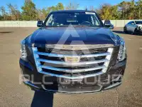 2017 Cadillac ESCALADE фото