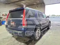 2017 Cadillac ESCALADE фото