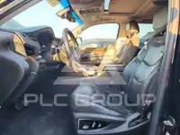 2017 Cadillac ESCALADE фото