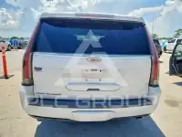2017 Cadillac ESCALADE фото