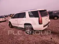 2017 Cadillac ESCALADE фото